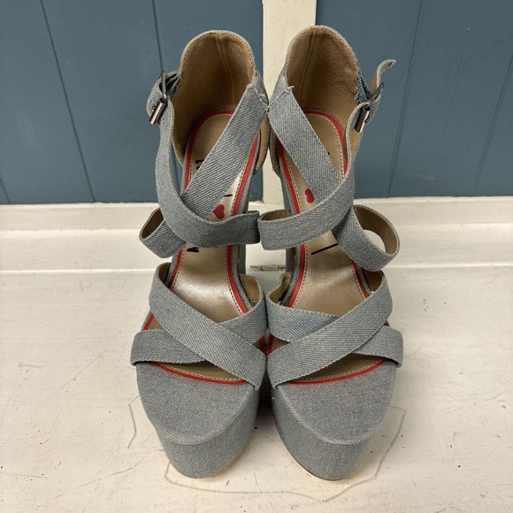 LuiChiny JAW DROPPER Light Denim Sandals Platforms women’s size 8.5 Chunky Heels - Picture 2 of 6